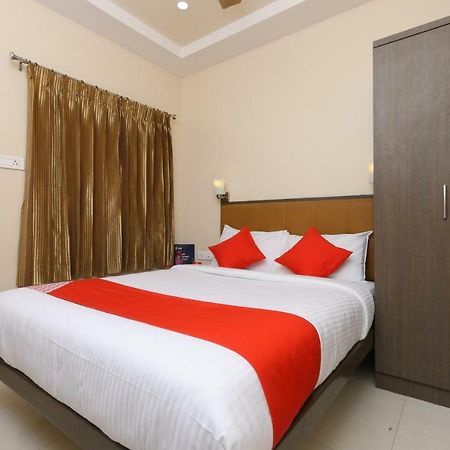 Hotel Oyo 14934 Kalyani Grand Čennai Exteriér fotografie